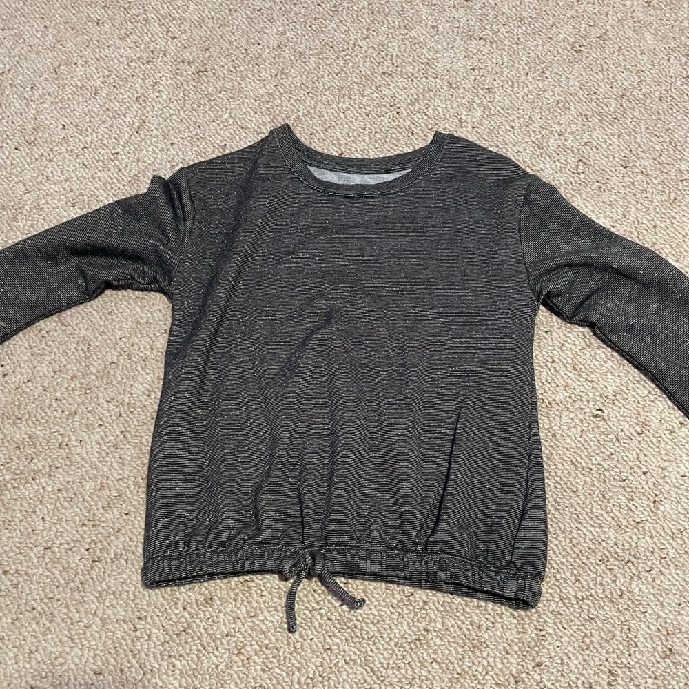 THIN SWEATSHIRT -striped black and white w/ sparkles. Stretchy waist band along